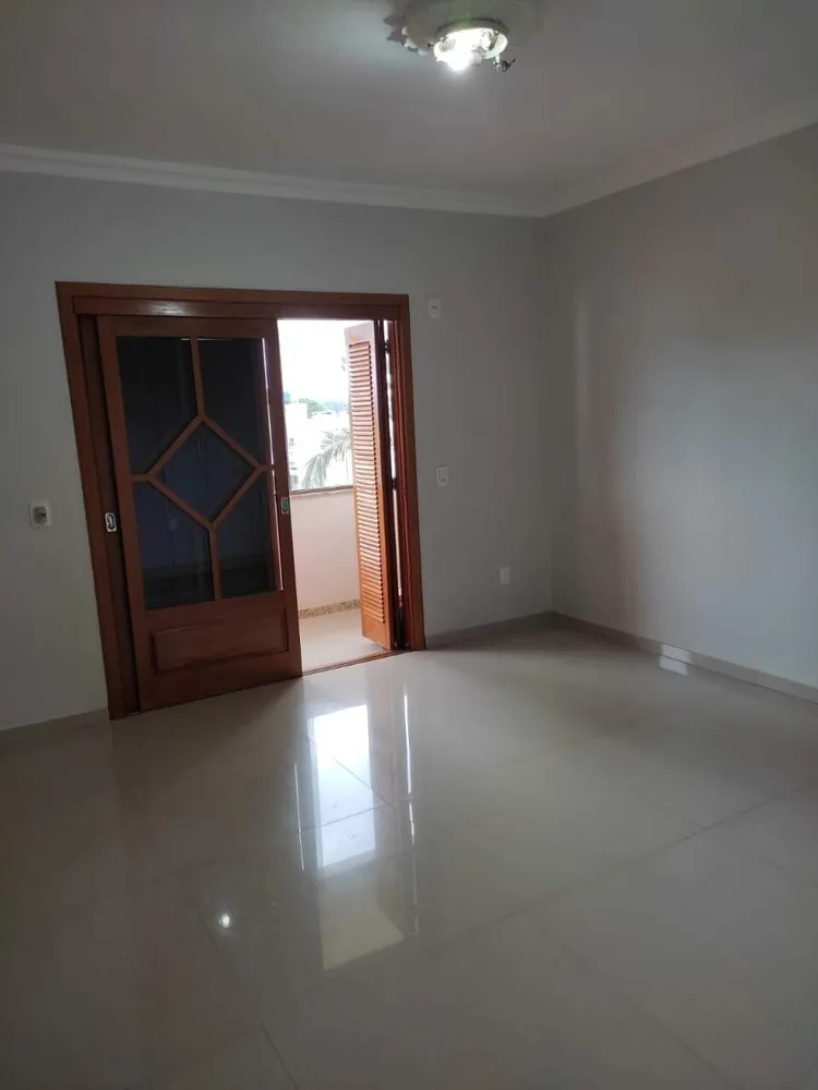 Casa, 3 quartos, 330 m² - Foto 8