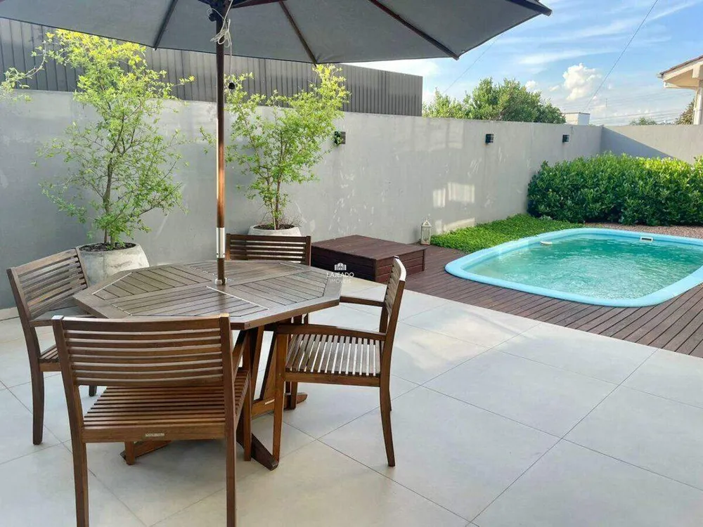 Casa, 3 quartos, 250 m² - Foto 4