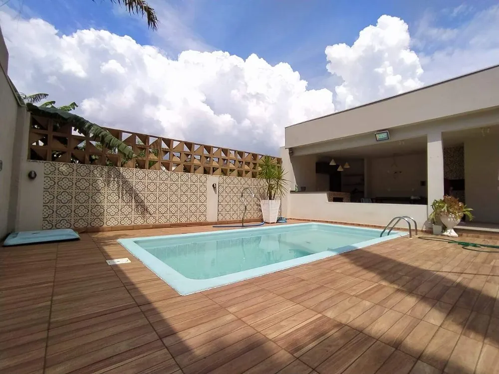 Casa, 3 quartos, 300 m² - Foto 14