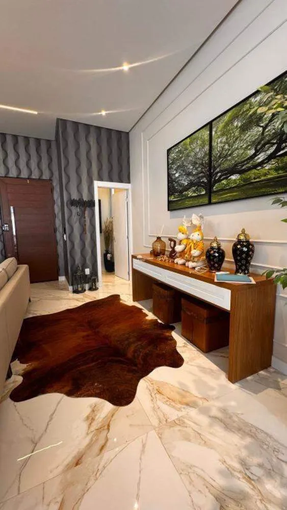 Casa, 3 quartos, 240 m² - Foto 1