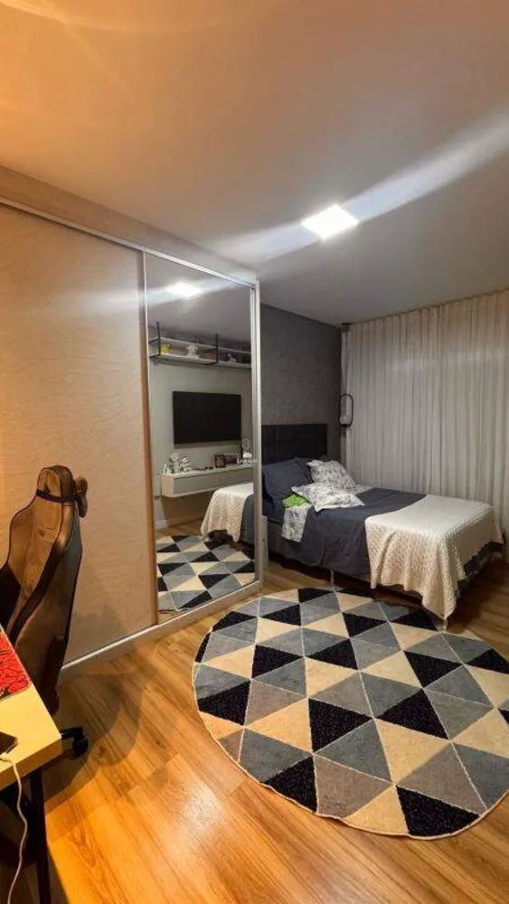 Casa, 3 quartos, 240 m² - Foto 11