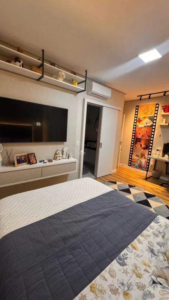 Casa, 3 quartos, 240 m² - Foto 13