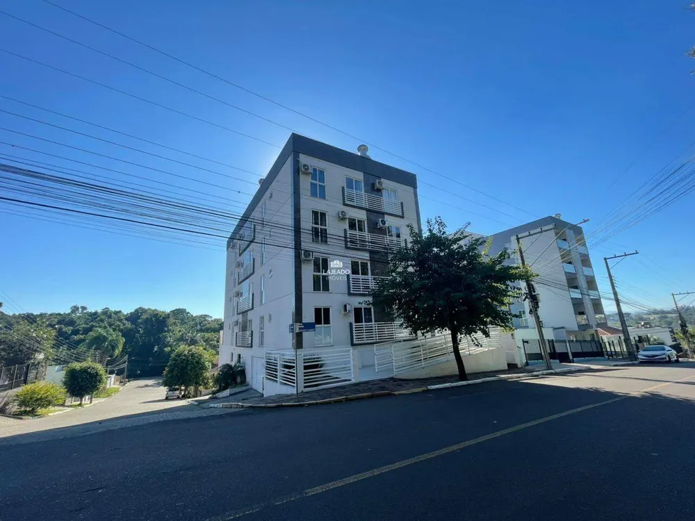 Apartamento, 2 quartos, 70 m² - Foto 2