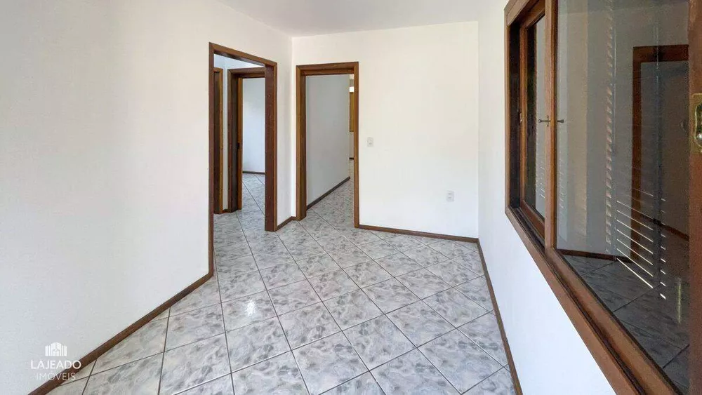 Casa à venda com 3 quartos, 111m² - Foto 8