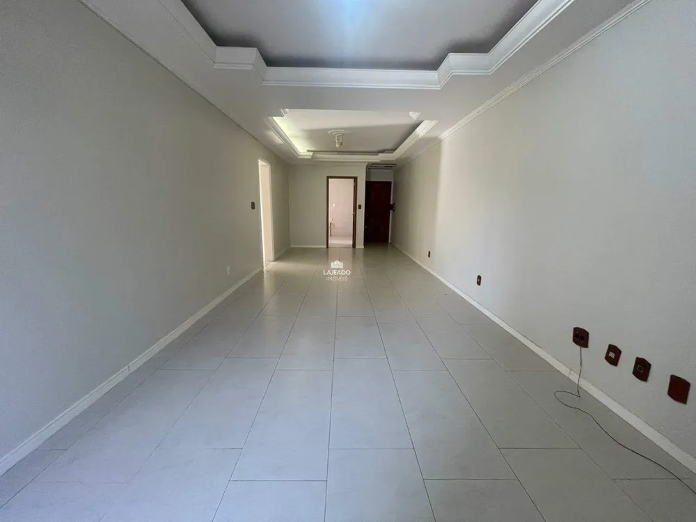 Apartamento, 3 quartos, 168 m² - Foto 2