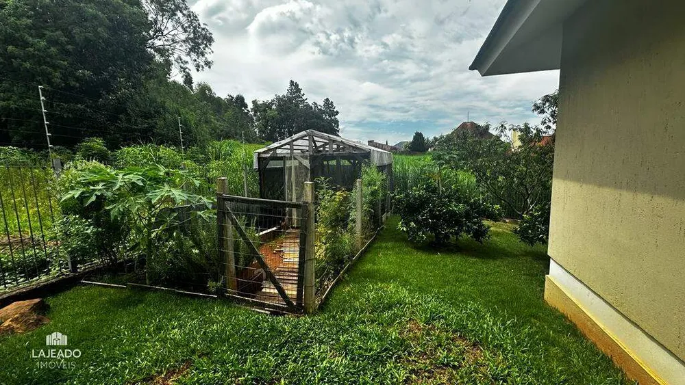Casa, 3 quartos, 171 m² - Foto 2