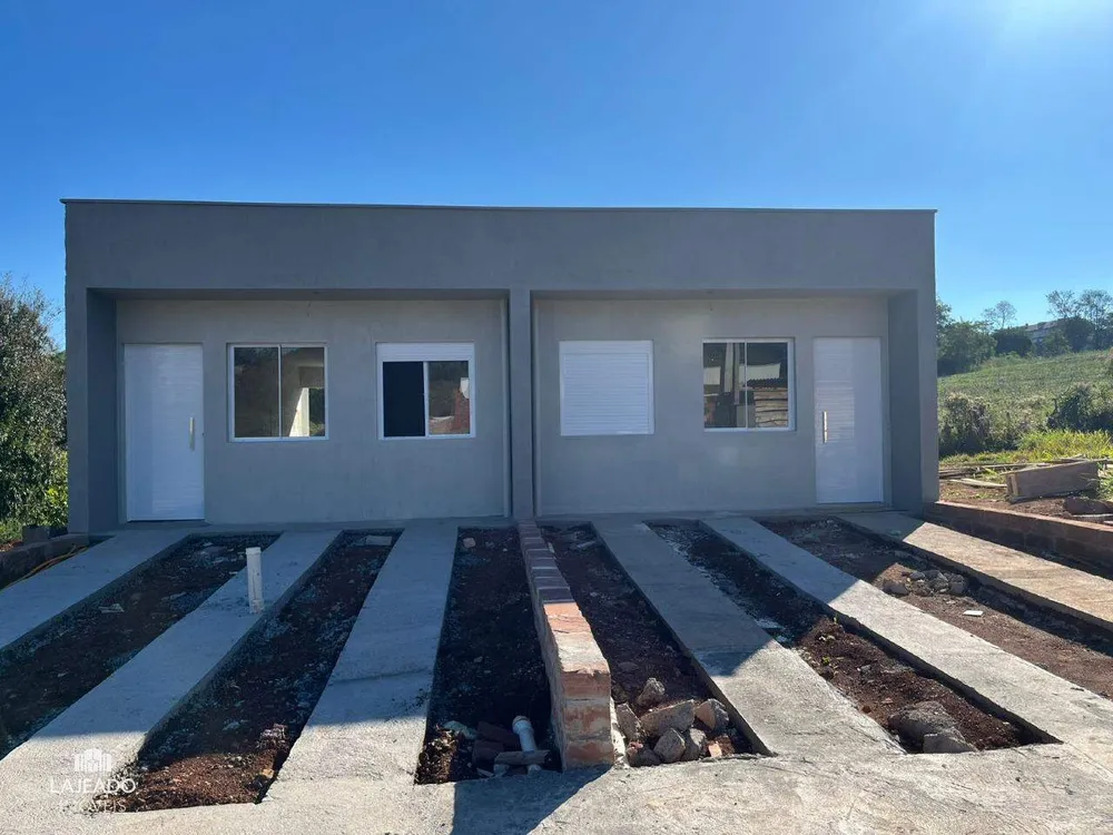 Casa, 2 quartos, 50 m² - Foto 1