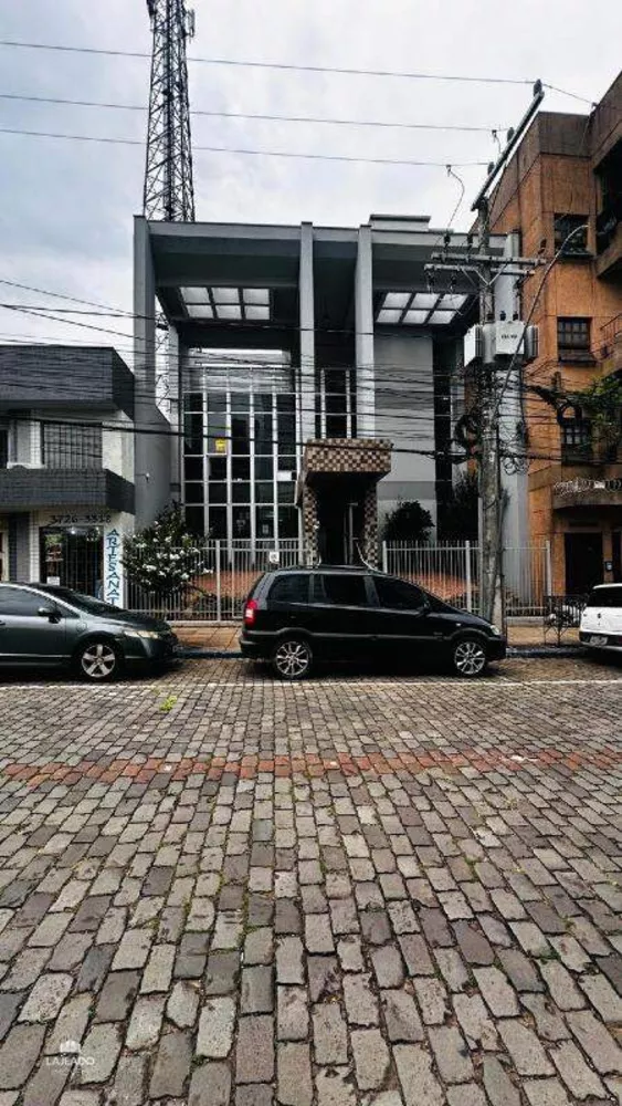 Conjunto Comercial-Sala à venda com 7 quartos, 278m² - Foto 3