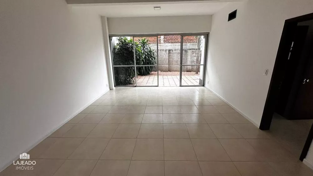 Conjunto Comercial-Sala à venda com 7 quartos, 278m² - Foto 8