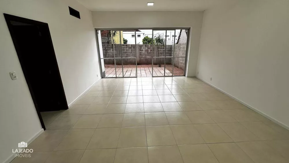 Conjunto Comercial-Sala à venda com 7 quartos, 278m² - Foto 5