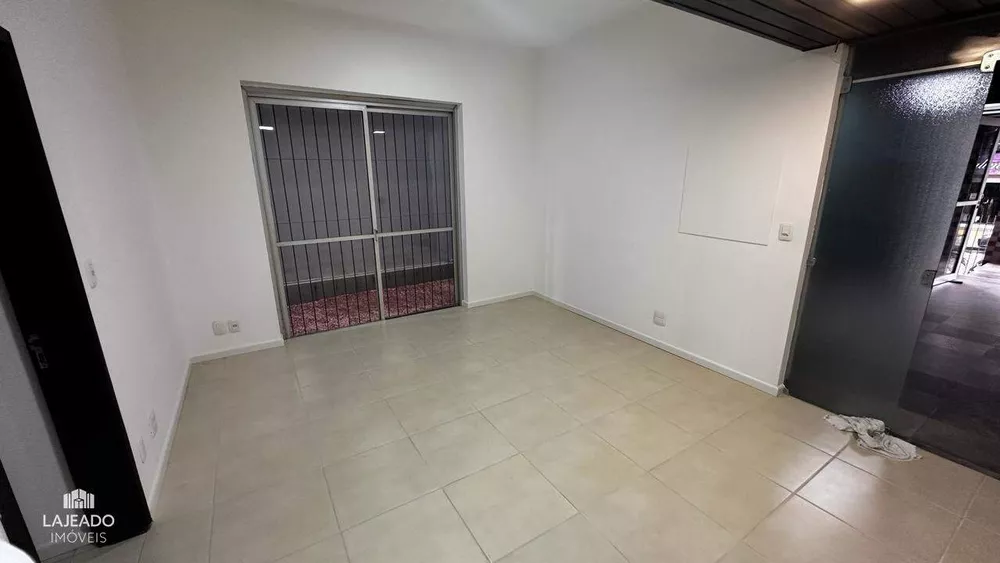 Conjunto Comercial-Sala à venda com 7 quartos, 278m² - Foto 4