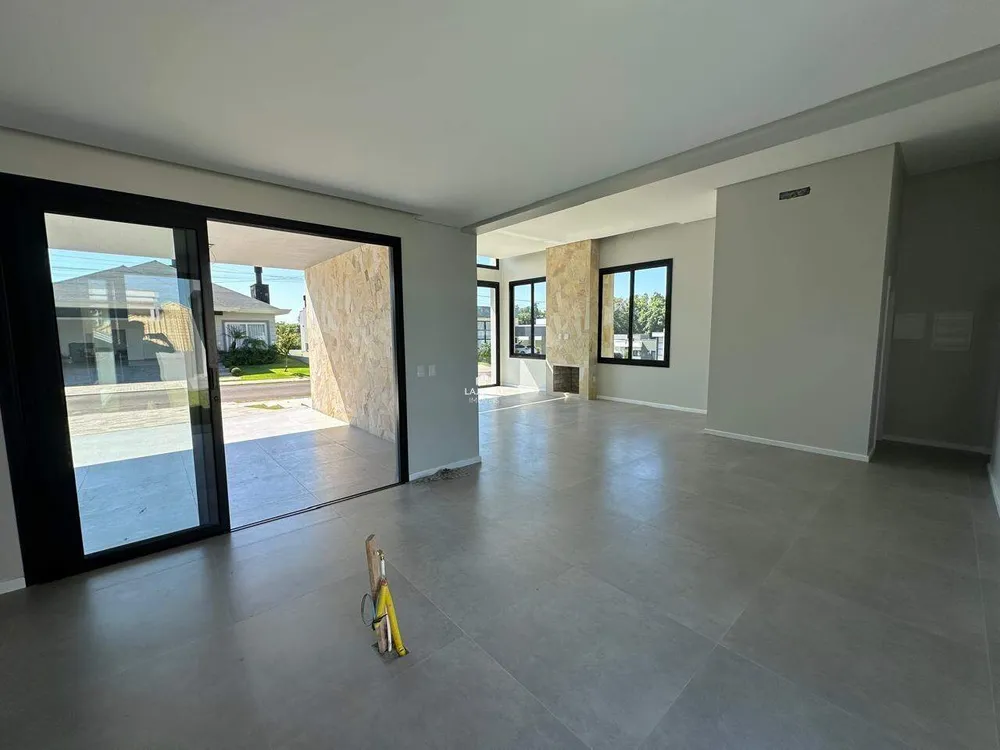Casa, 3 quartos, 182 m² - Foto 3