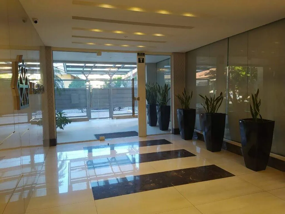 Apartamento, 3 quartos, 156 m² - Foto 2