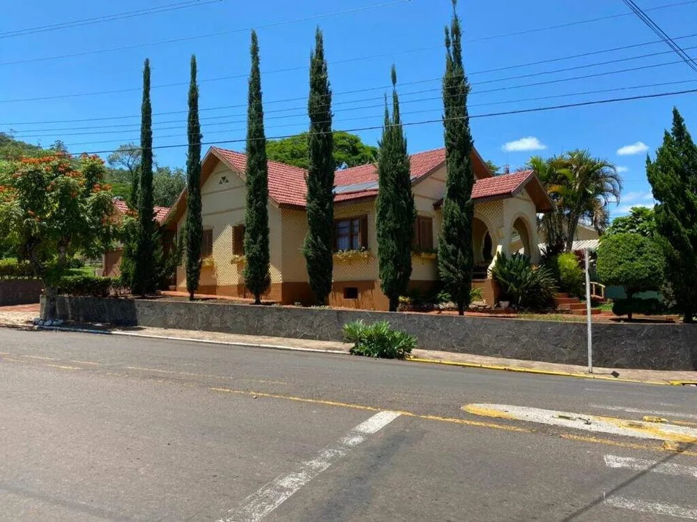 Casa, 4 quartos, 150 m² - Foto 1