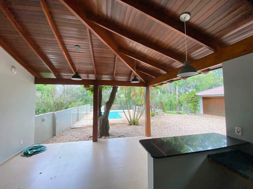 Casa, 4 quartos, 274 m² - Foto 1