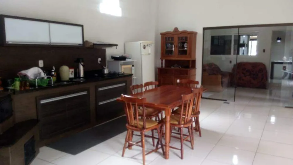 Casa, 3 quartos, 168 m² - Foto 11