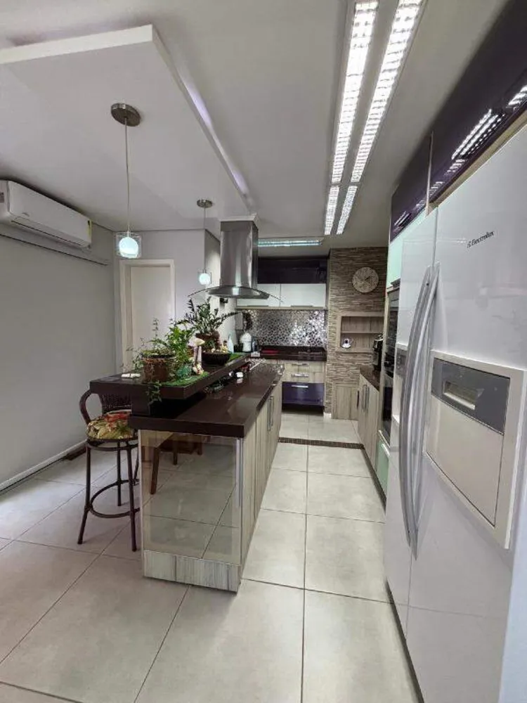 Cobertura, 3 quartos, 157 m² - Foto 6