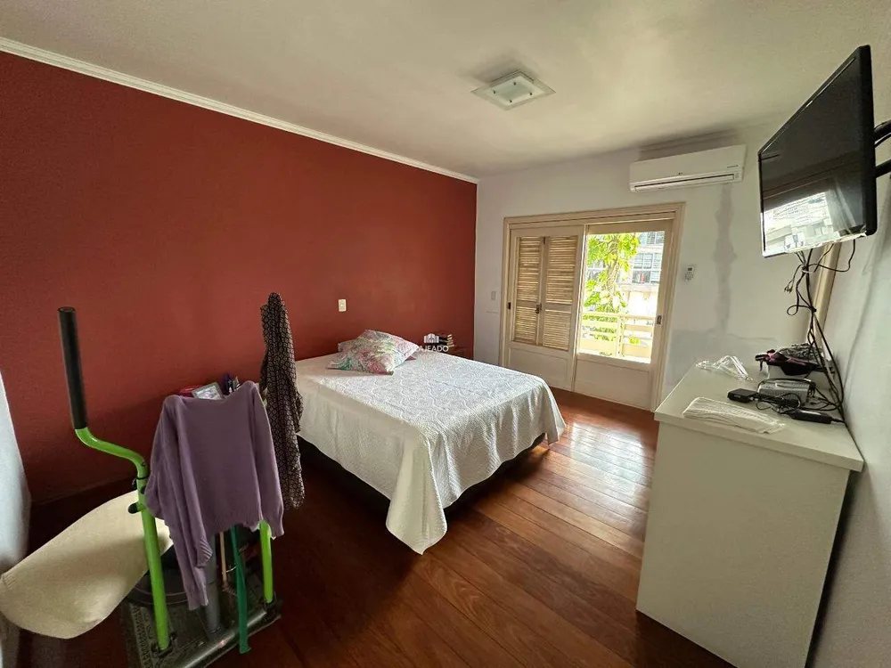Casa, 4 quartos, 339 m² - Foto 11