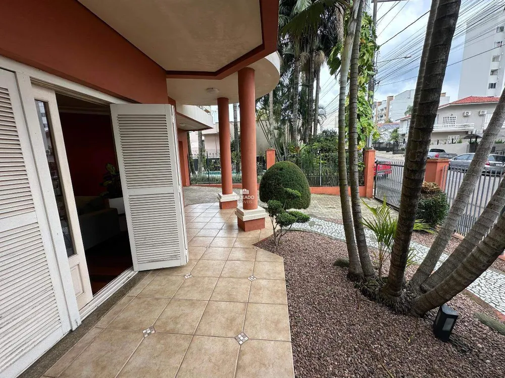 Casa, 4 quartos, 339 m² - Foto 5