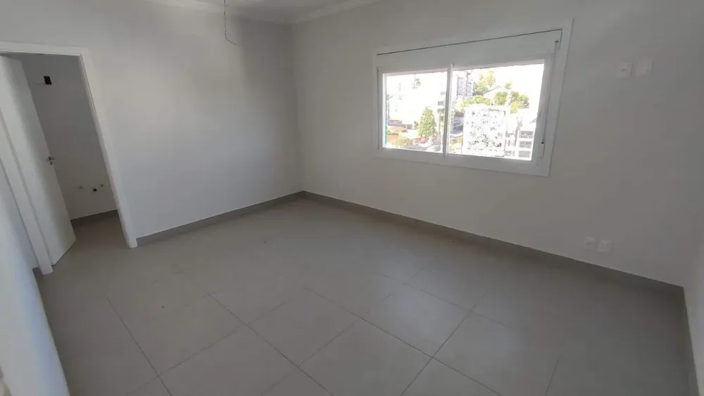 Cobertura, 3 quartos, 242 m² - Foto 5