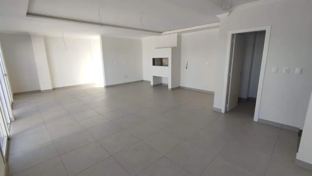 Cobertura, 3 quartos, 242 m² - Foto 1