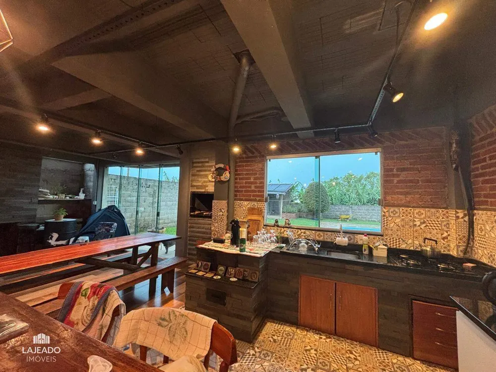 Casa, 2 quartos, 213 m² - Foto 10