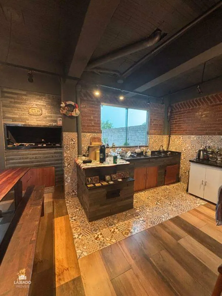 Casa, 2 quartos, 213 m² - Foto 9