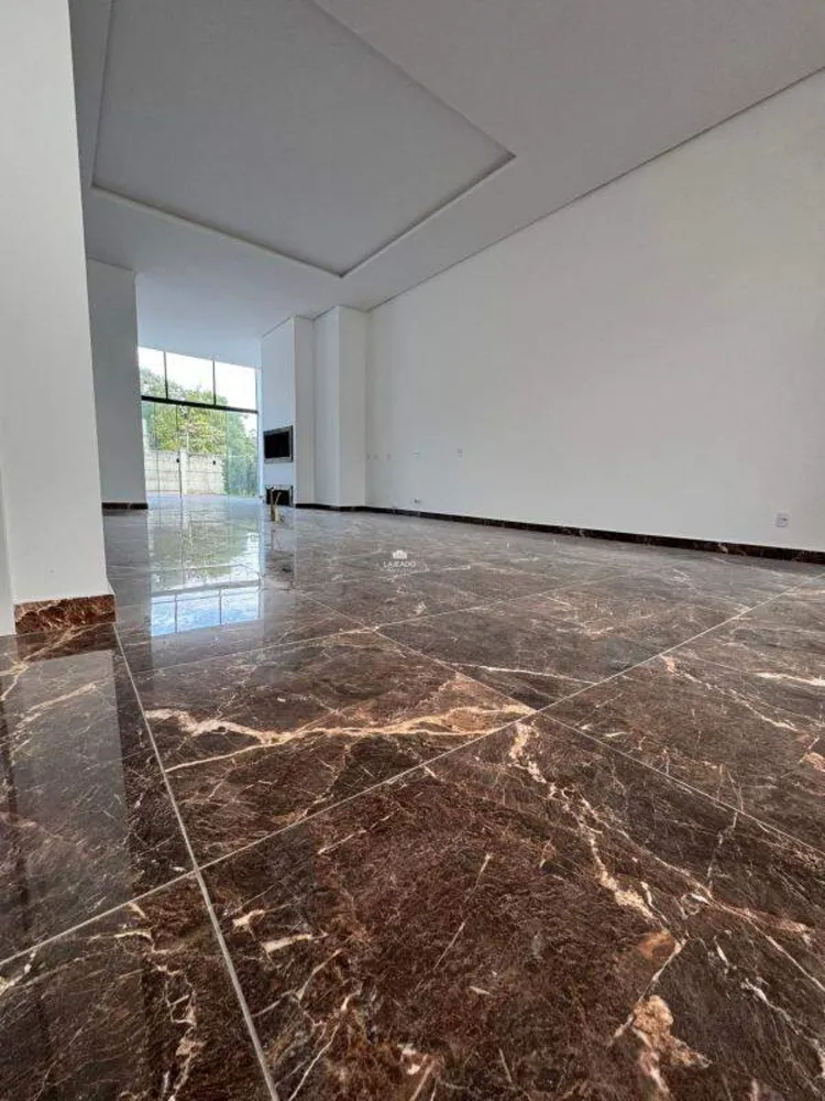 Casa, 3 quartos, 259 m² - Foto 4