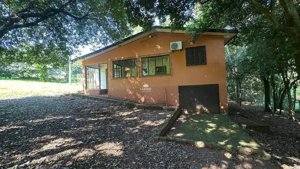 Chácara, 2 quartos, 8850 m² - Foto 1