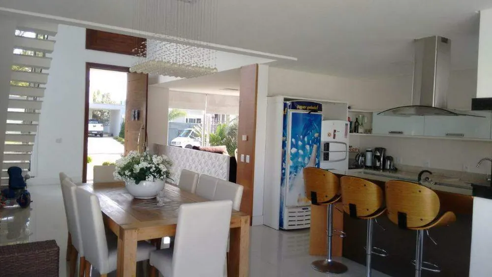 Casa, 5 quartos, 238 m² - Foto 9