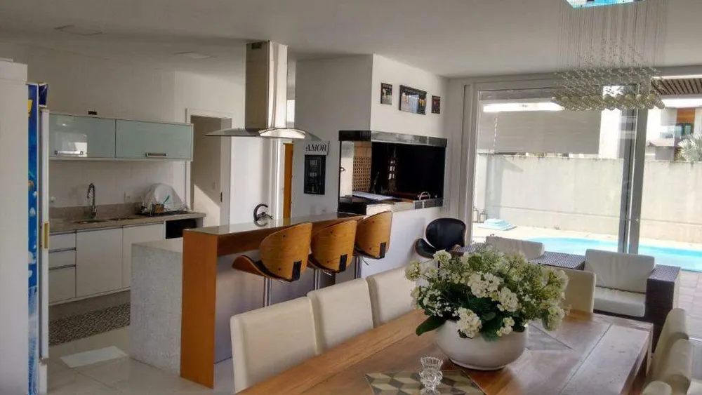 Casa, 5 quartos, 238 m² - Foto 5