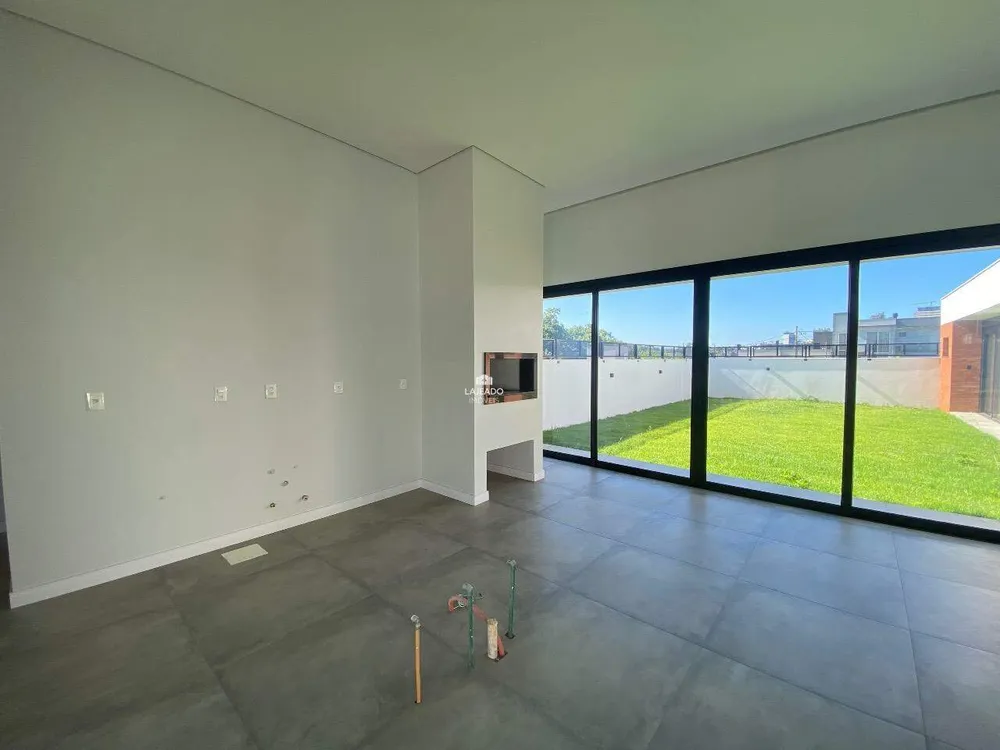 Casa, 3 quartos, 205 m² - Foto 3