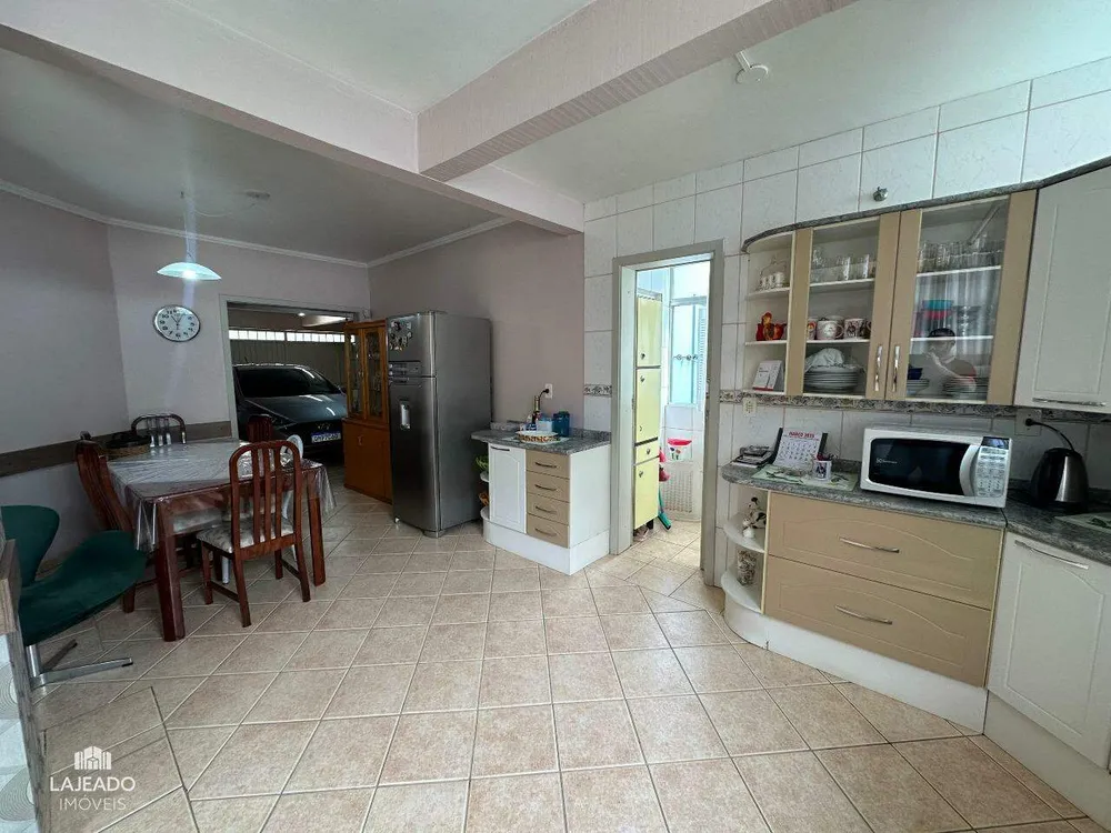 Casa, 4 quartos, 308 m² - Foto 4