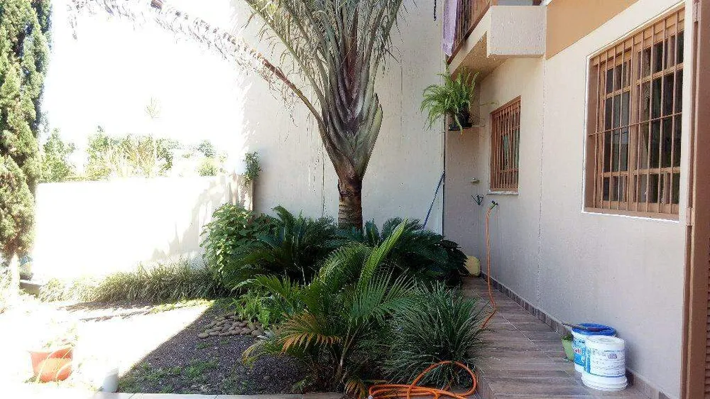 Casa, 4 quartos, 280 m² - Foto 4