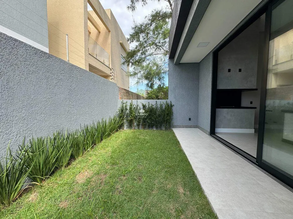 Casa, 4 quartos, 171 m² - Foto 2