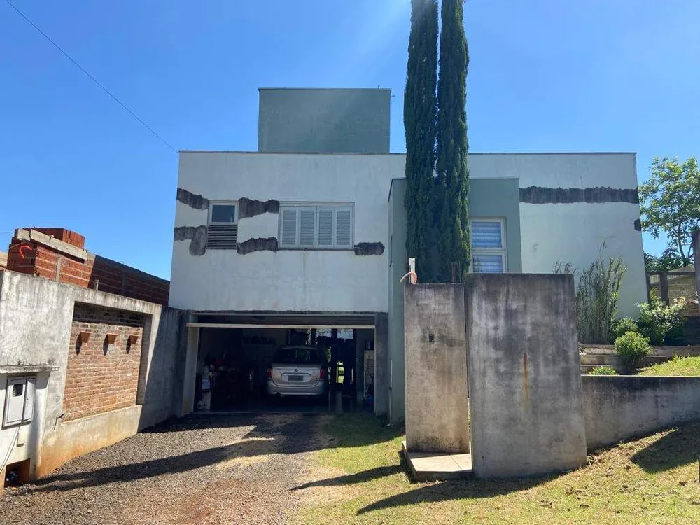 Casa, 3 quartos, 200 m² - Foto 1