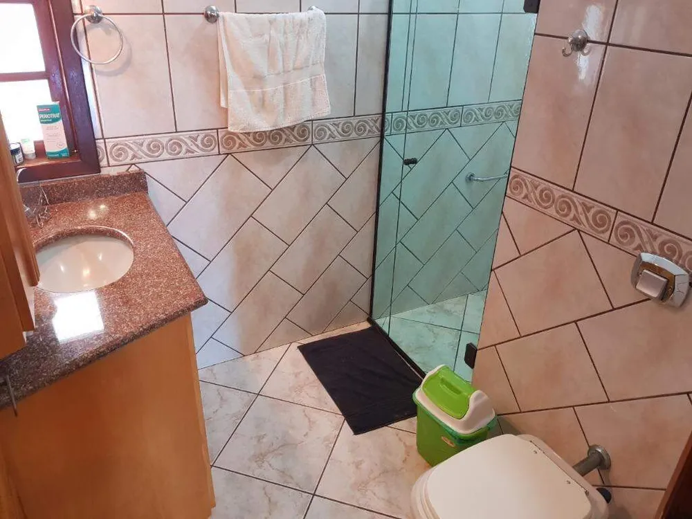 Casa, 5 quartos, 330 m² - Foto 9