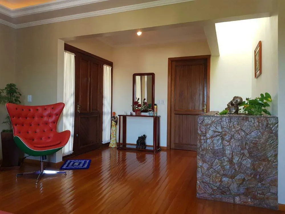 Casa, 5 quartos, 330 m² - Foto 8