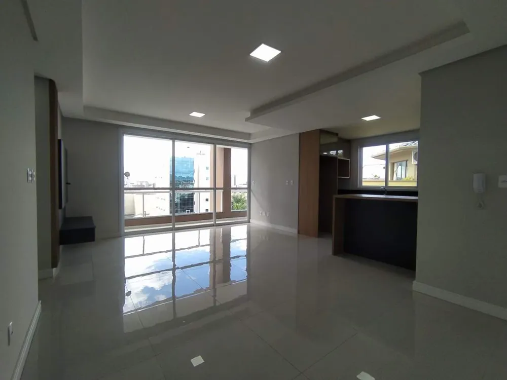 Apartamento, 3 quartos, 128 m² - Foto 2