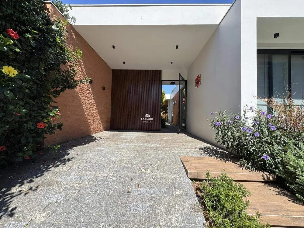 Casa, 3 quartos, 214 m² - Foto 15