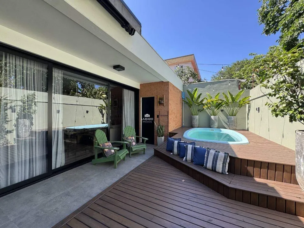 Casa, 3 quartos, 214 m² - Foto 10