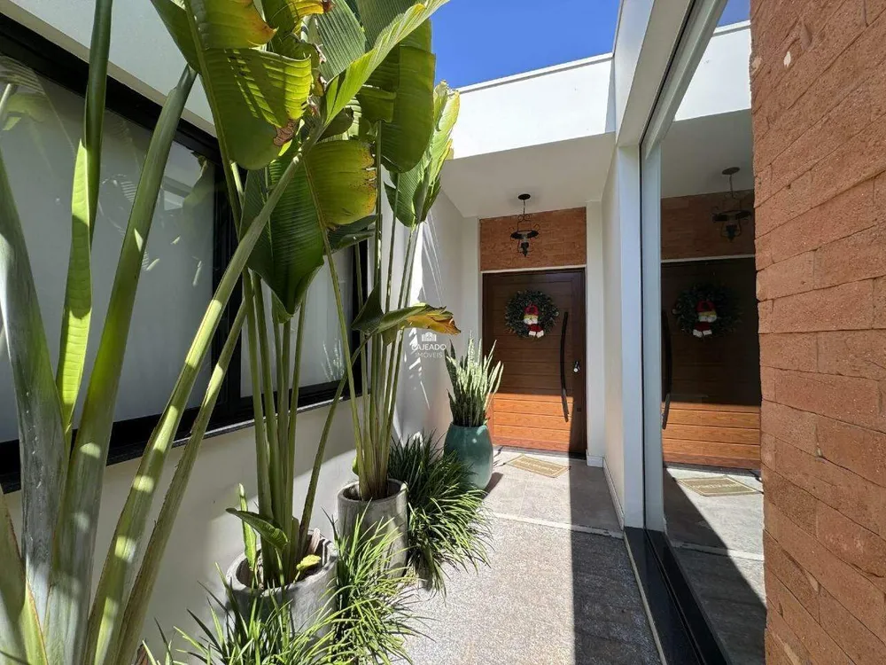 Casa, 3 quartos, 214 m² - Foto 14