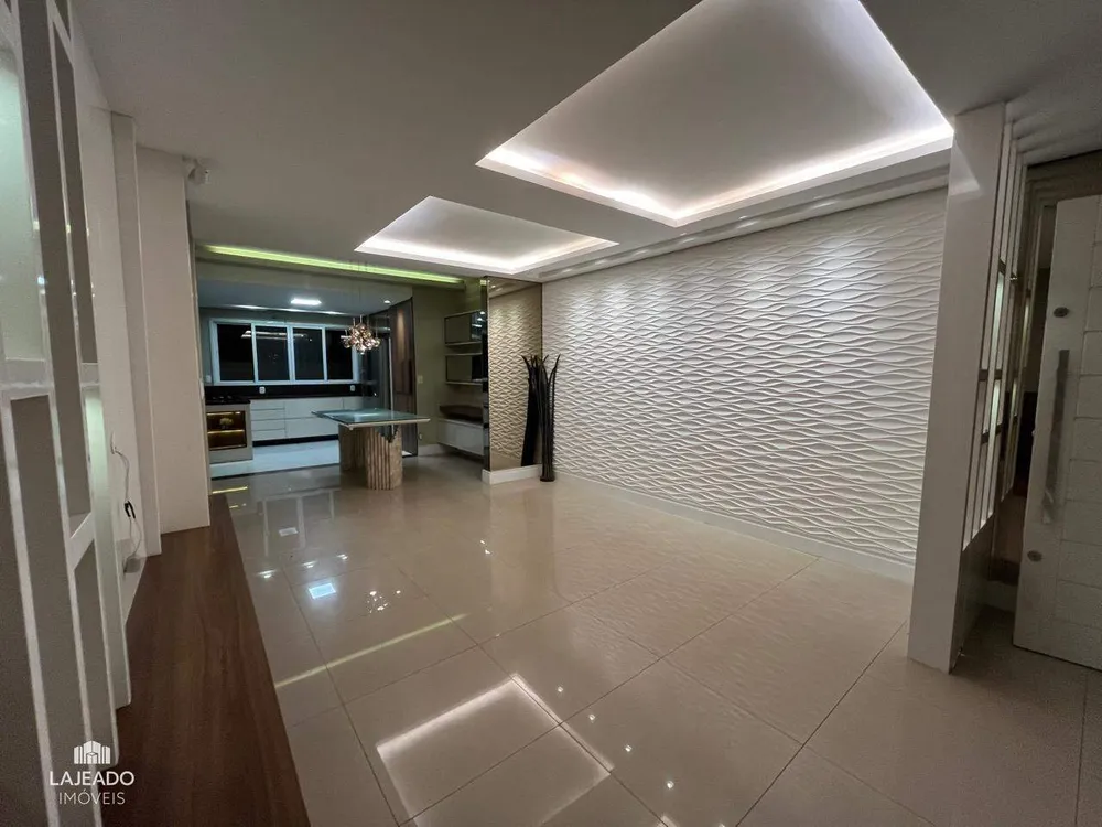 Sobrado, 3 quartos, 131 m² - Foto 2