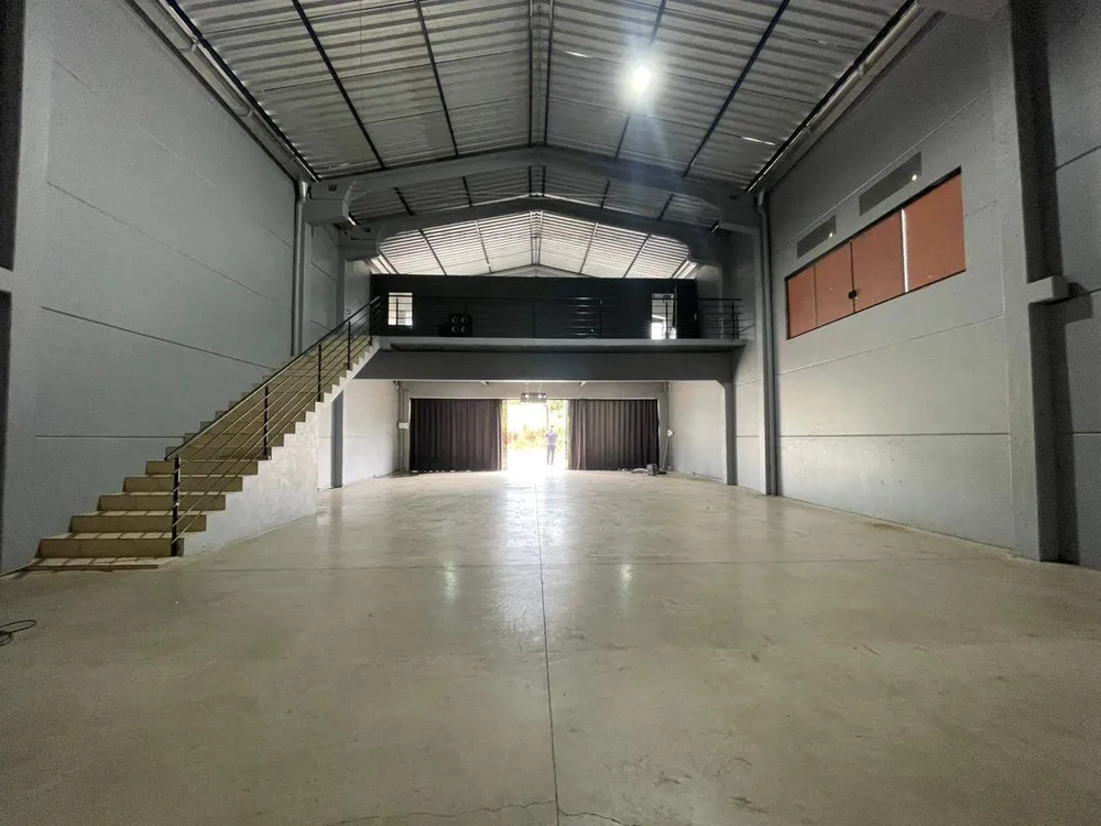 Loja-Salão, 266 m² - Foto 1