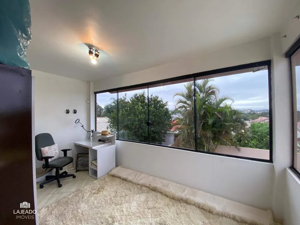 Casa, 4 quartos, 229 m² - Foto 11