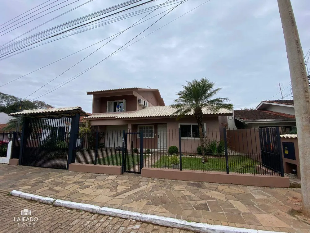 Casa, 4 quartos, 229 m² - Foto 2