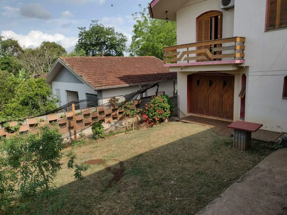 Casa, 4 quartos, 330 m² - Foto 4