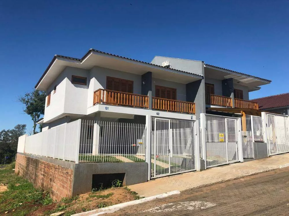 Sobrado à venda com 3 quartos, 103m² - Foto 1