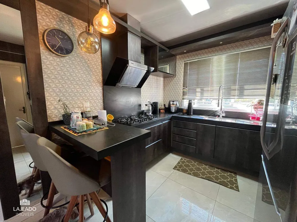 Casa, 3 quartos, 250 m² - Foto 3