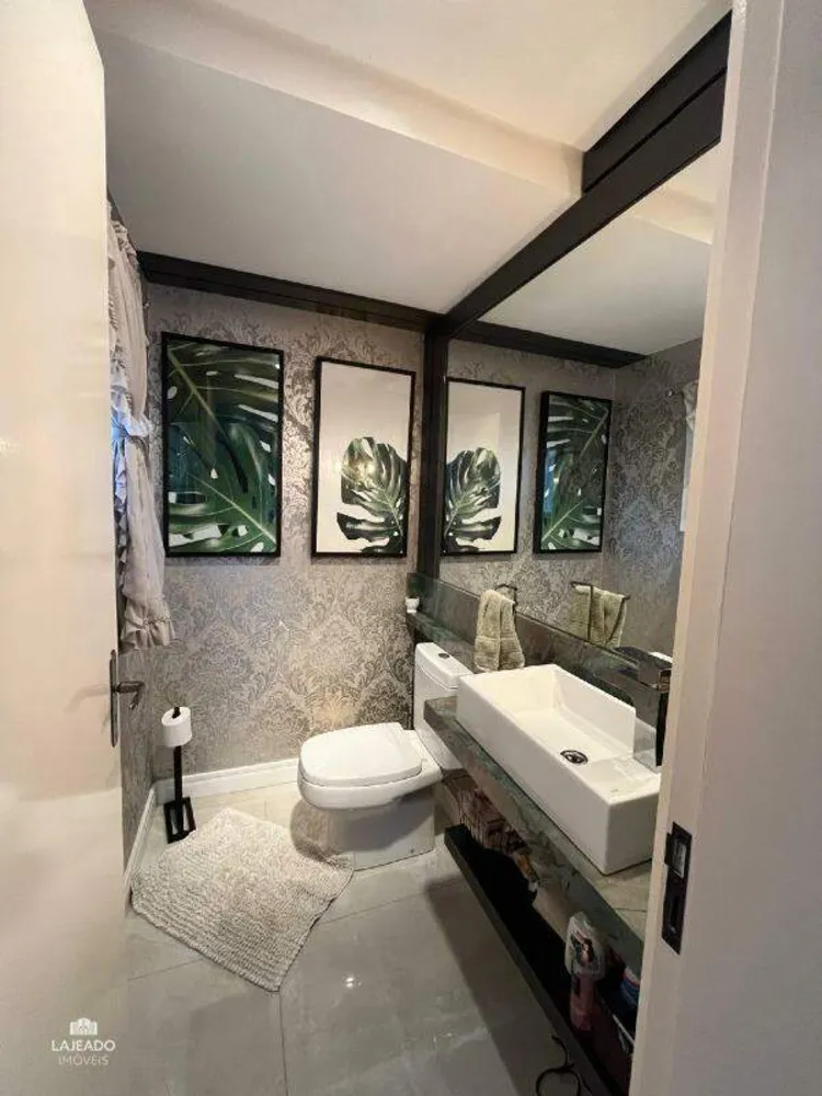 Casa, 3 quartos, 250 m² - Foto 8